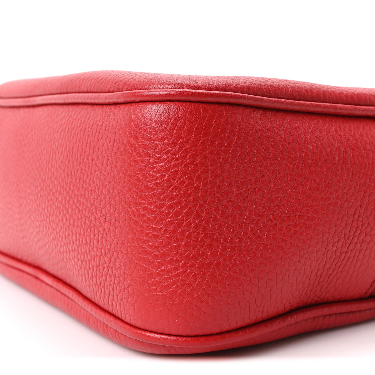 Pebbled Calfskin Small Soho Disco Bag Tabasco Red