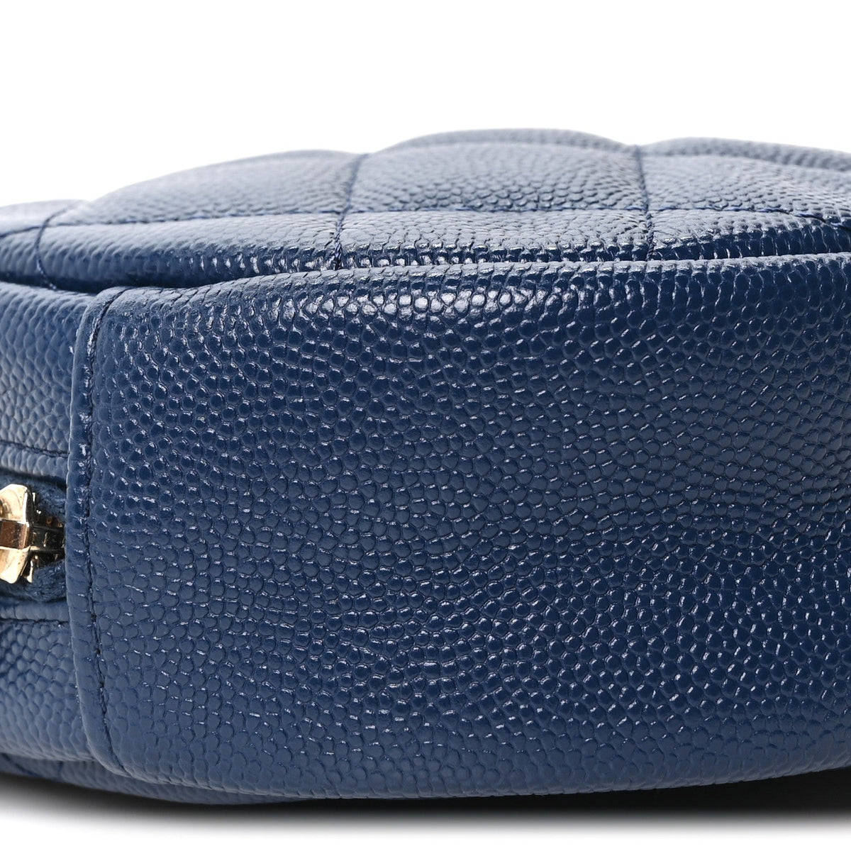 Caviar Quilted Round Clutch With Chain Navy