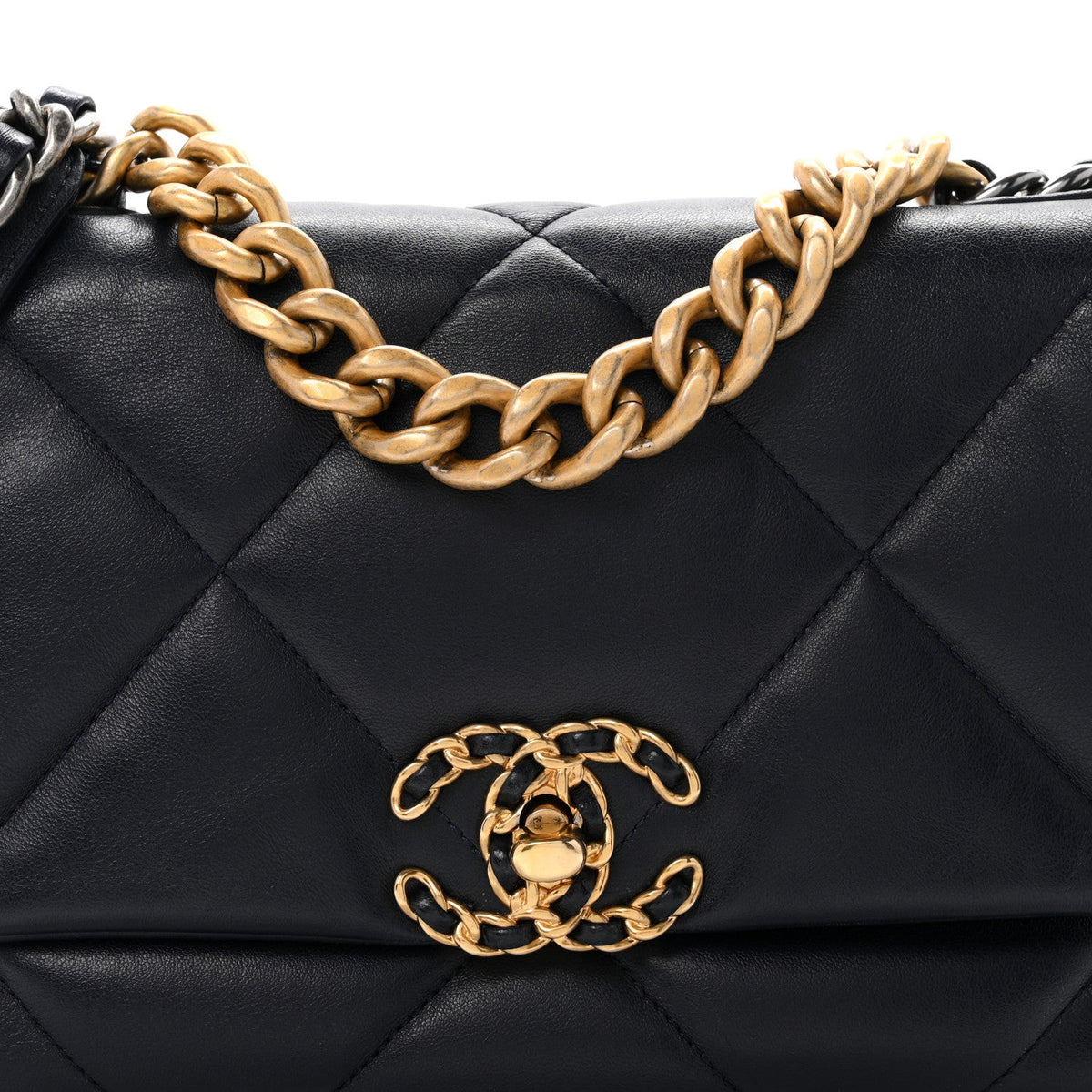 Lambskin Quilted Medium Chanel 19 Flap Navy Blue