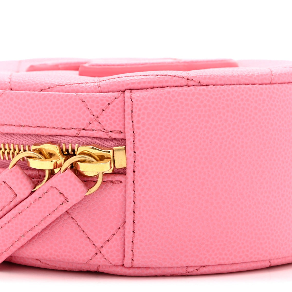 Caviar Quilted Small Round Vanity With Chain Pink
