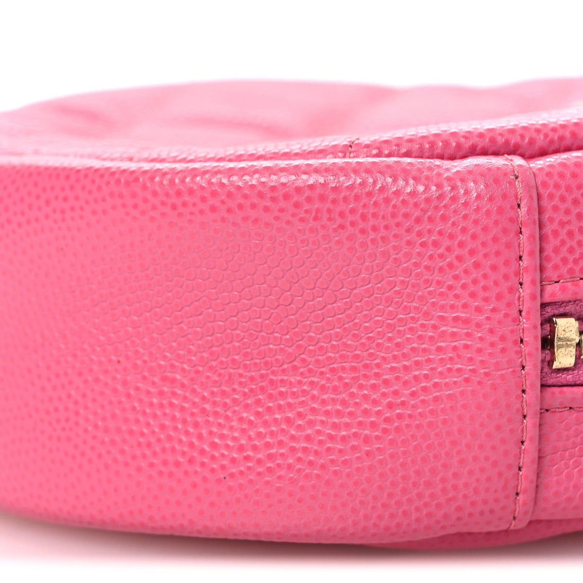 Caviar Quilted Round Clutch With Chain Pink