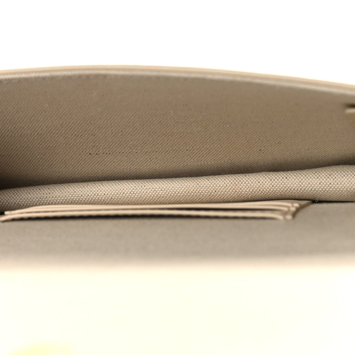 Oblique Chambray 30 Montaigne Cigale Pouch With Chain Blue Light Biscuit