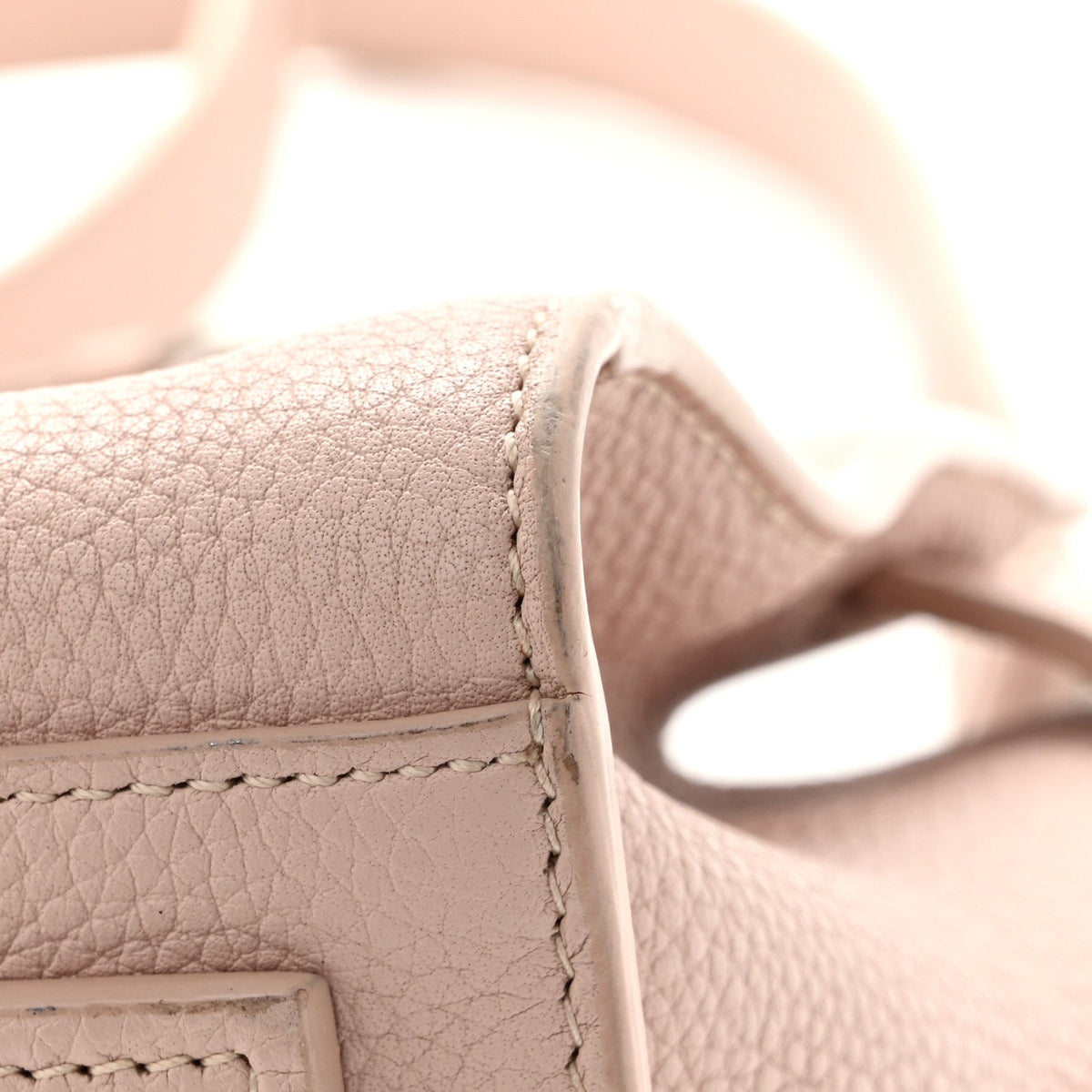 Grained Calfskin Nano Supple Sac De Jour Marble Pink