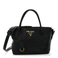 Vitello Daino Small Tote Black