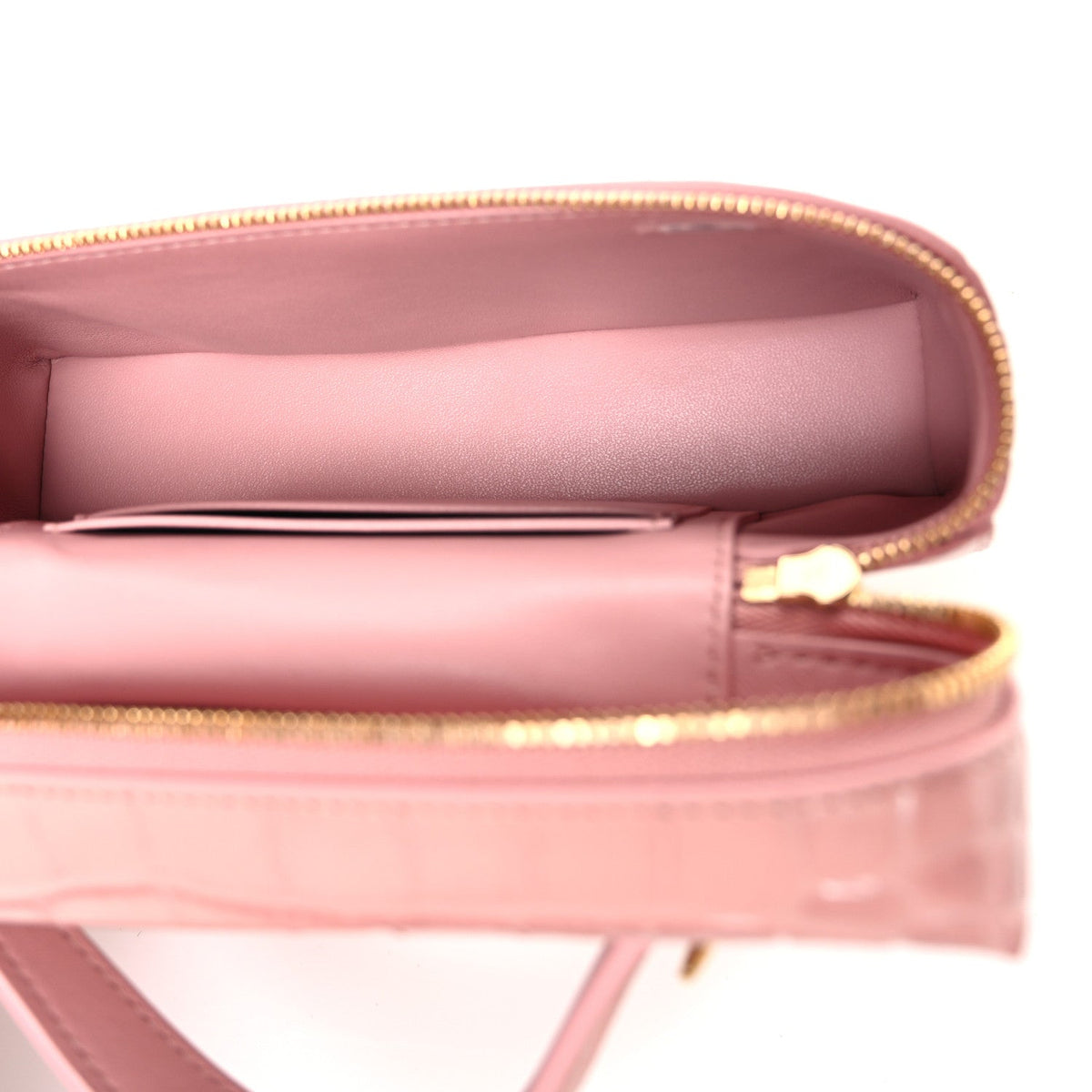 Calfskin Crocodile Embossed Crococo Exoticoco Vanity With Chain Light Pink