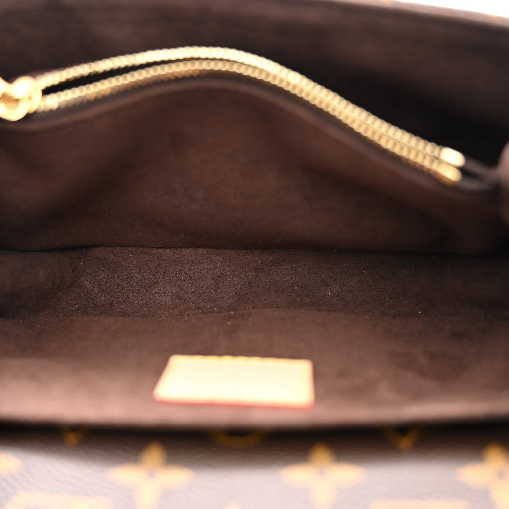 Monogram Pochette Metis East West