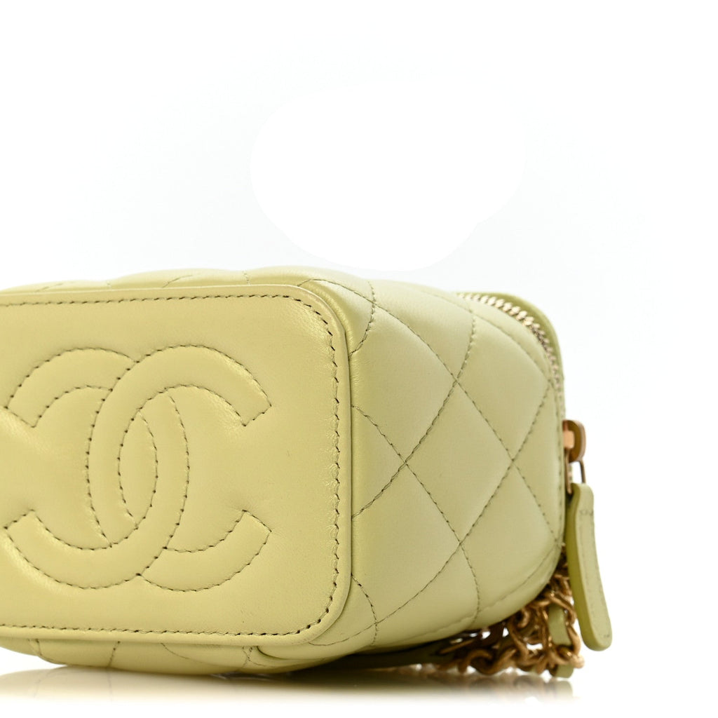 Lambskin Quilted CC Mini Vanity Case With Chain Light Green