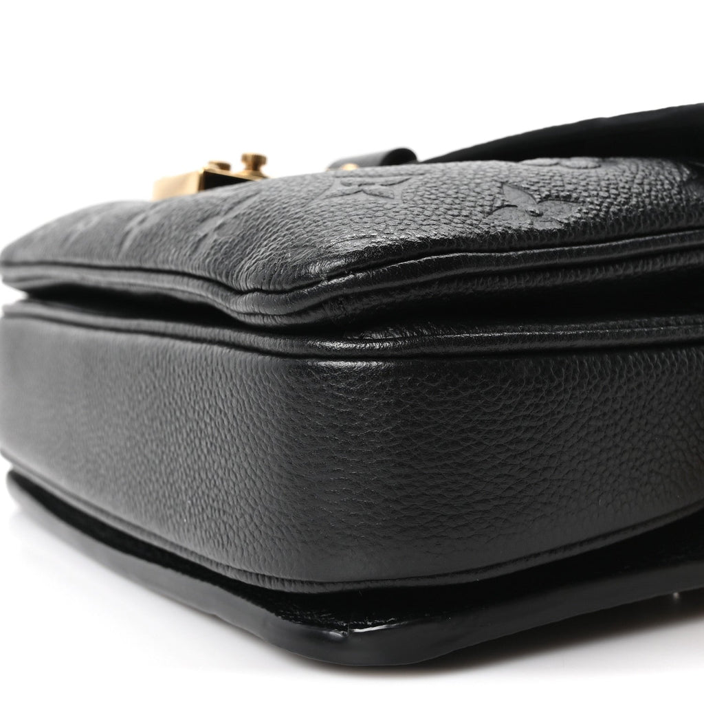 Empreinte Pochette Metis East West Black