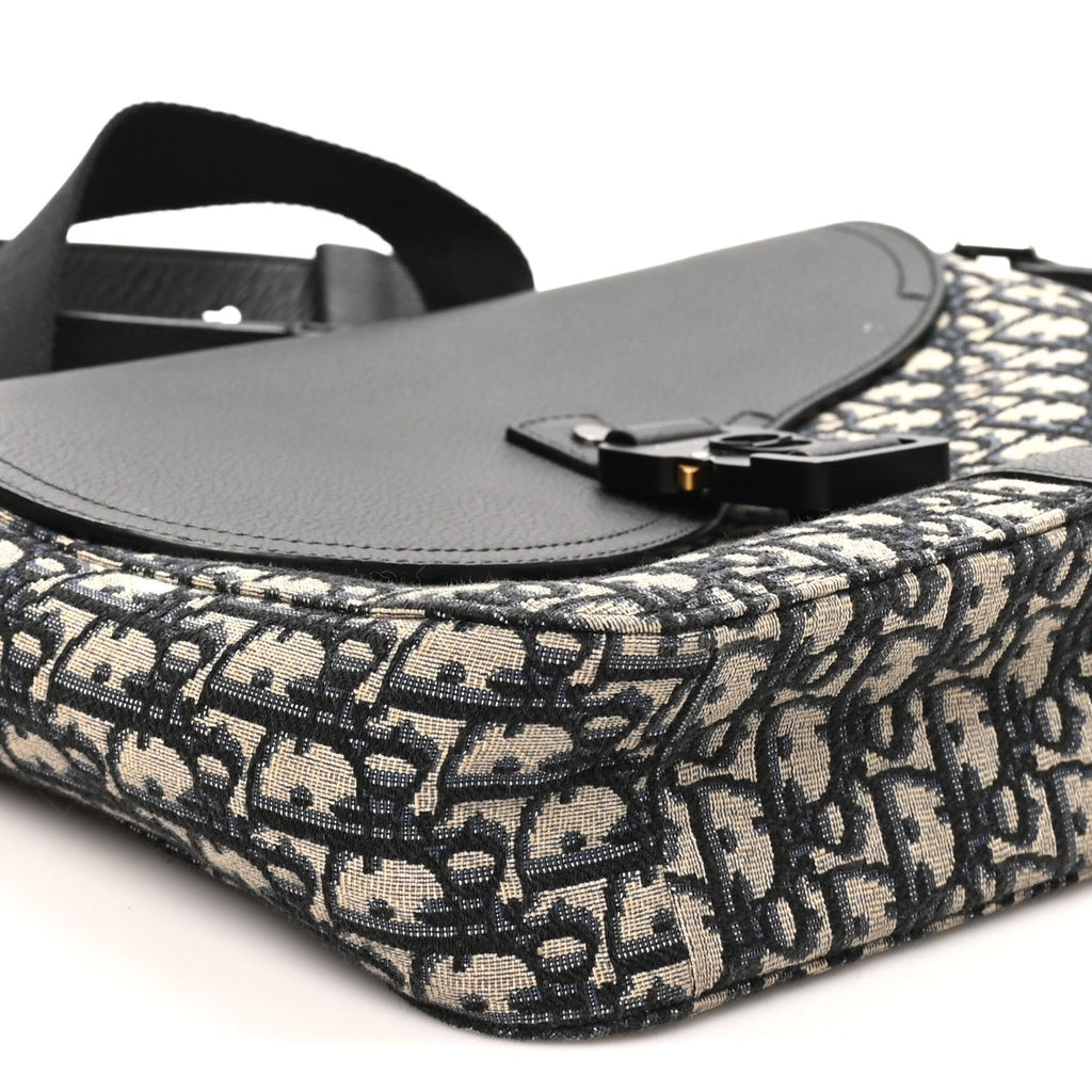 Oblique Jacquard Grained Calfskin Medium Saddle Messenger Bag Beige Black