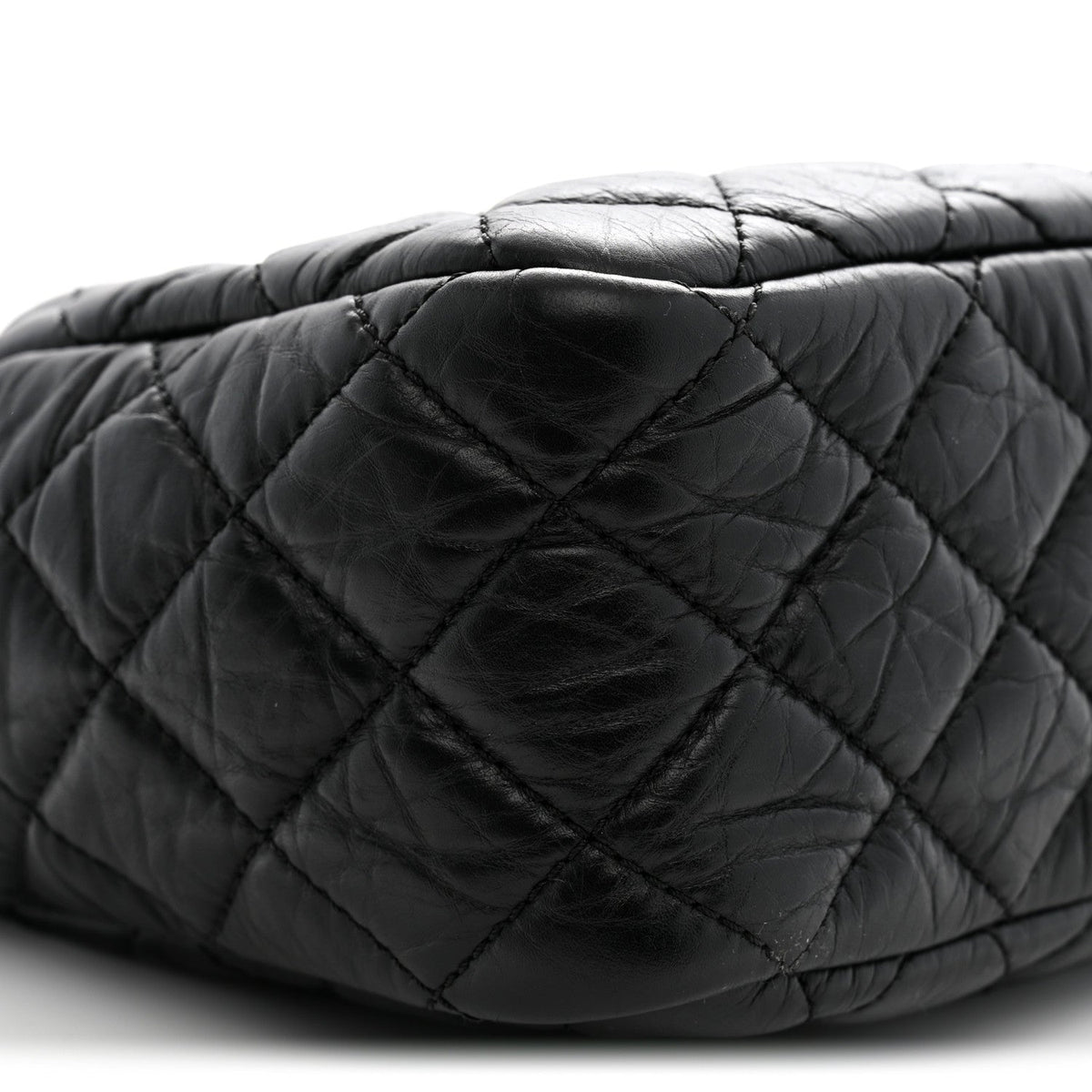 Aged Calfskin Quilted Medium Reissue Camera Case Black