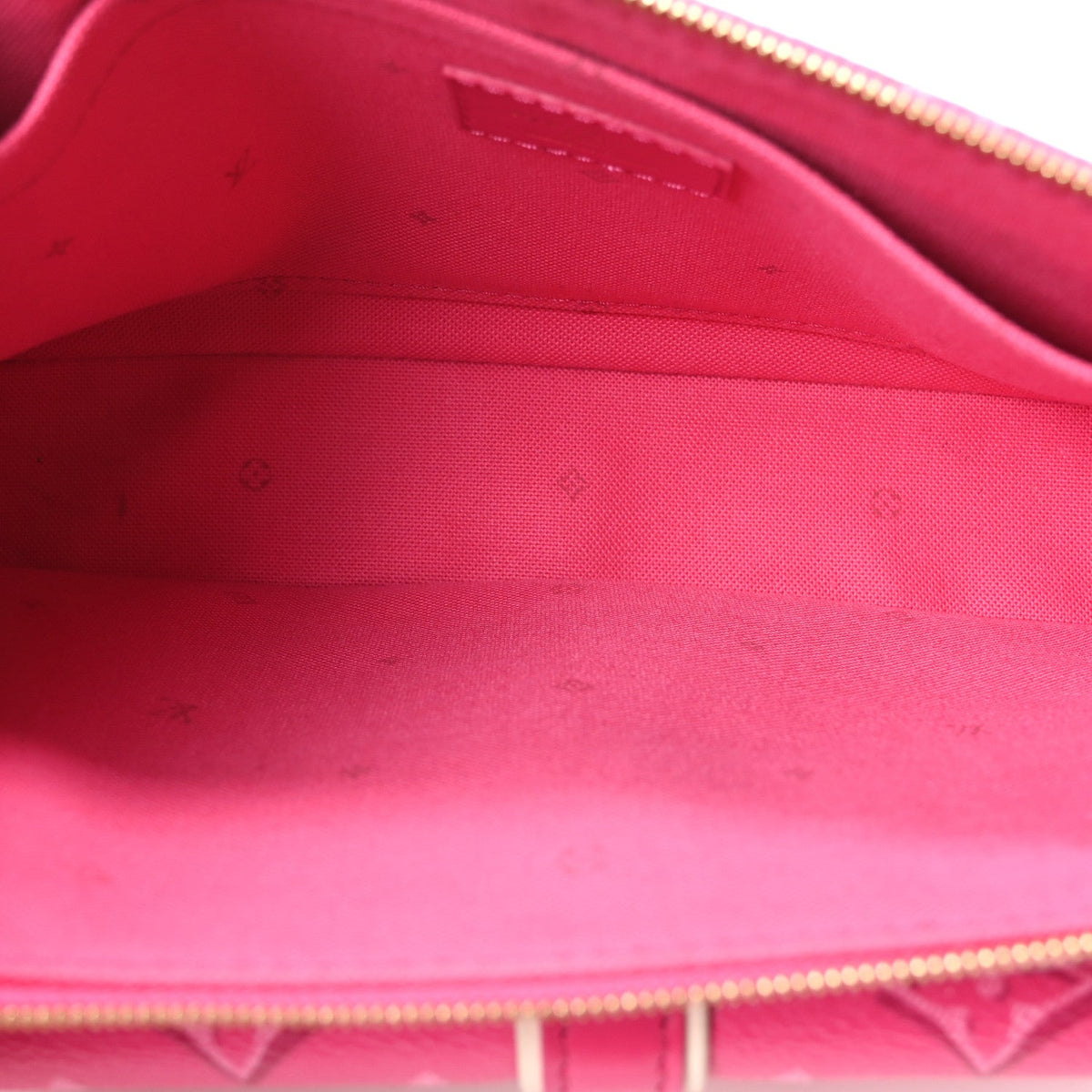 Monogram Fall For You Maxi Multi Pochette Accessories Fuchsia