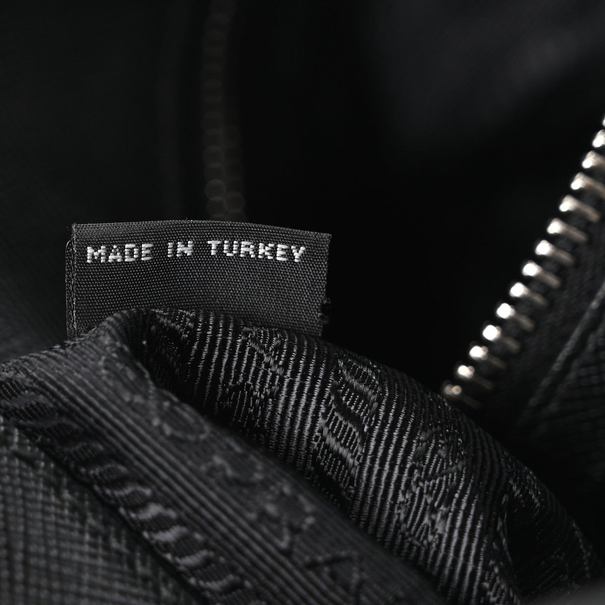 Nylon Tessuto Impuntu Quilted Tote Black