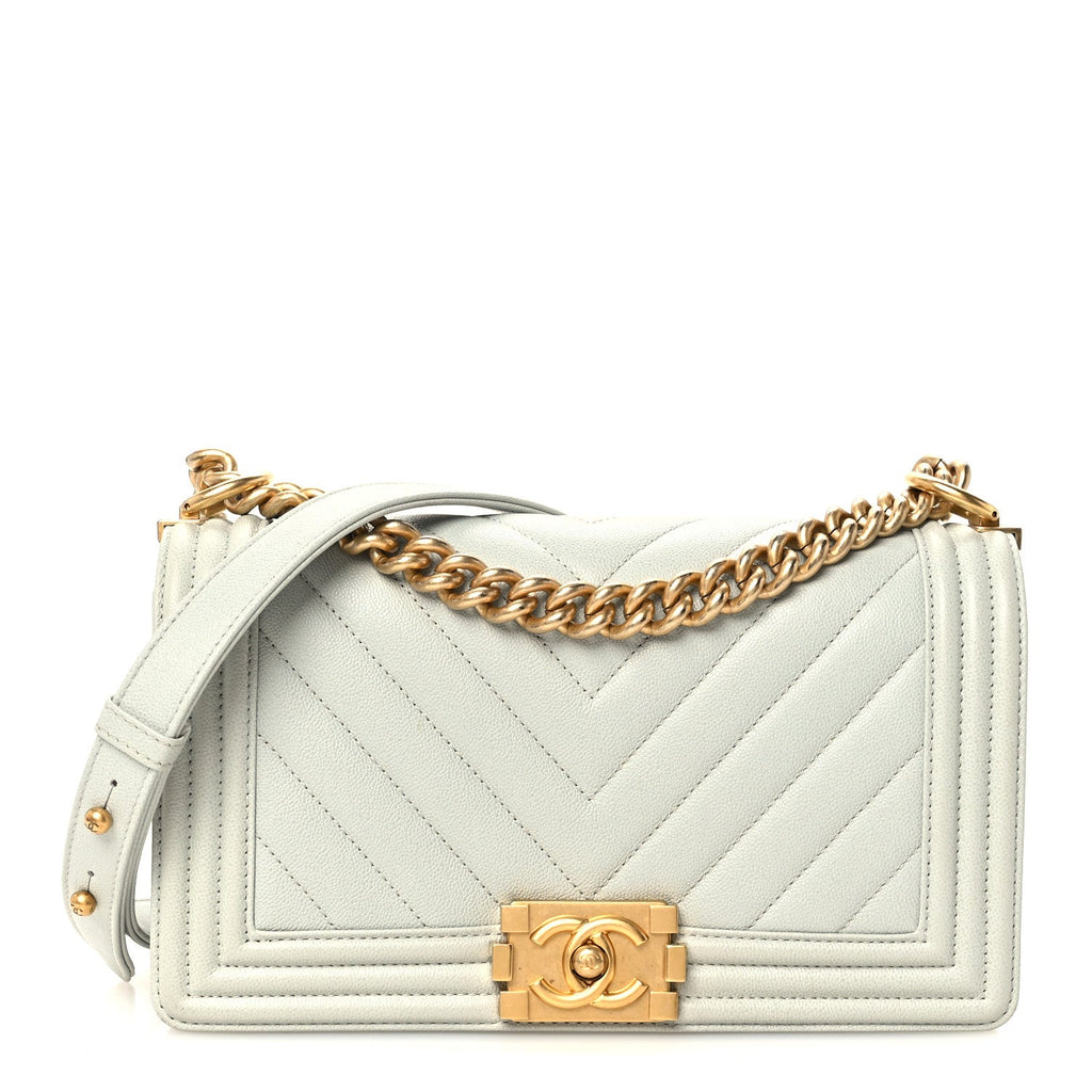 Caviar Chevron Quilted Medium Boy Flap Light Grey