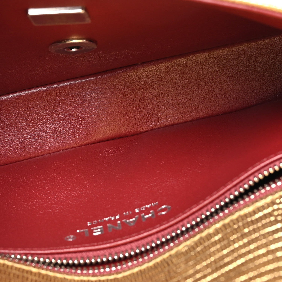 Metallic Calfskin Lizard Embossed Small East West Flap Gold