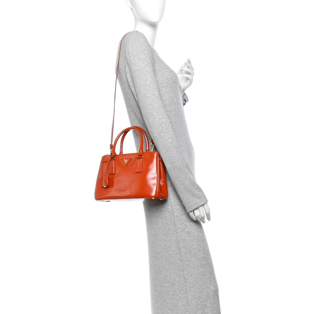 Saffiano Vernice Small Galleria Double Zip Tote Papaya