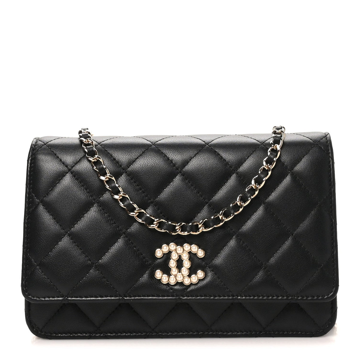 Lambskin Quilted Pearl CC Wallet on Chain WOC Black
