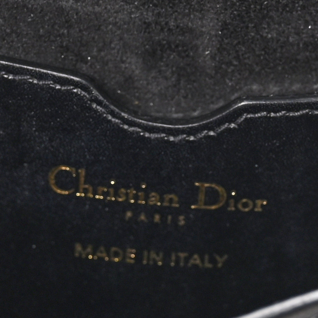 Box Calfskin Small Bobby Flap Black