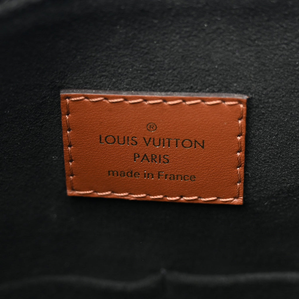 Monogram V Tote MM Black