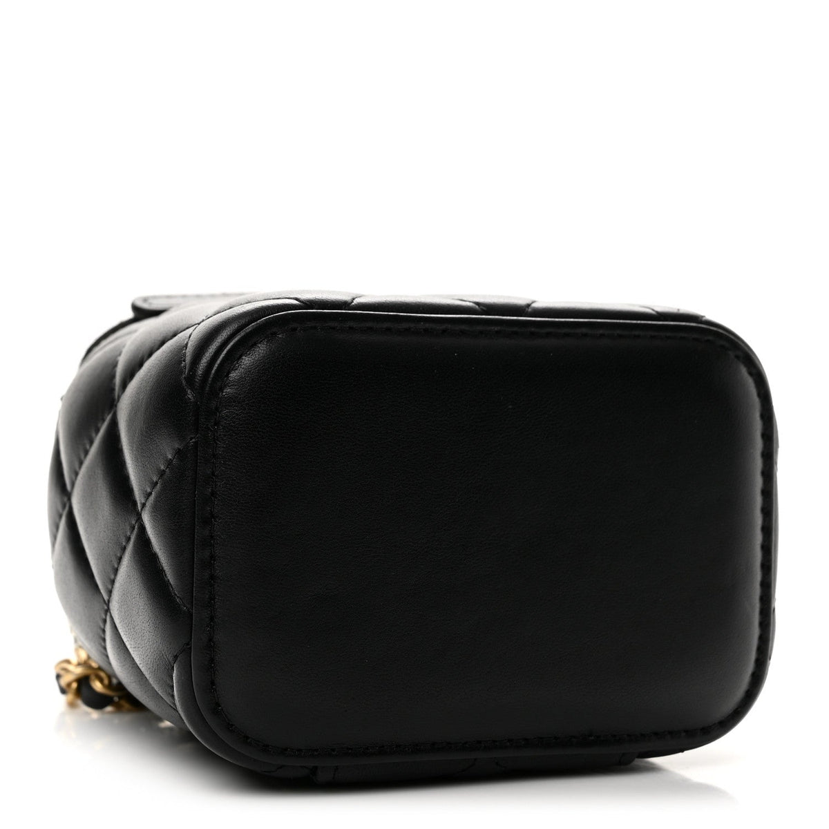 Lambskin Quilted Mini Pearl Crush Vanity Case With Chain Black