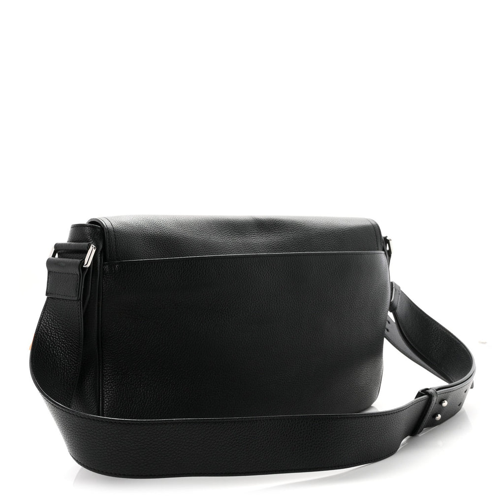 Grained Calfskin Saddle Messenger Bag Black