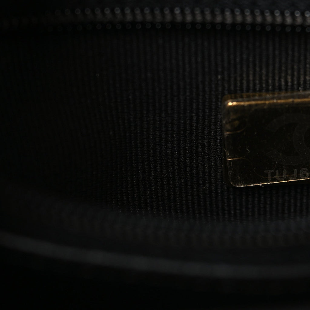 Shiny Aged Calfskin Quilted Nano Kelly Shopper Black