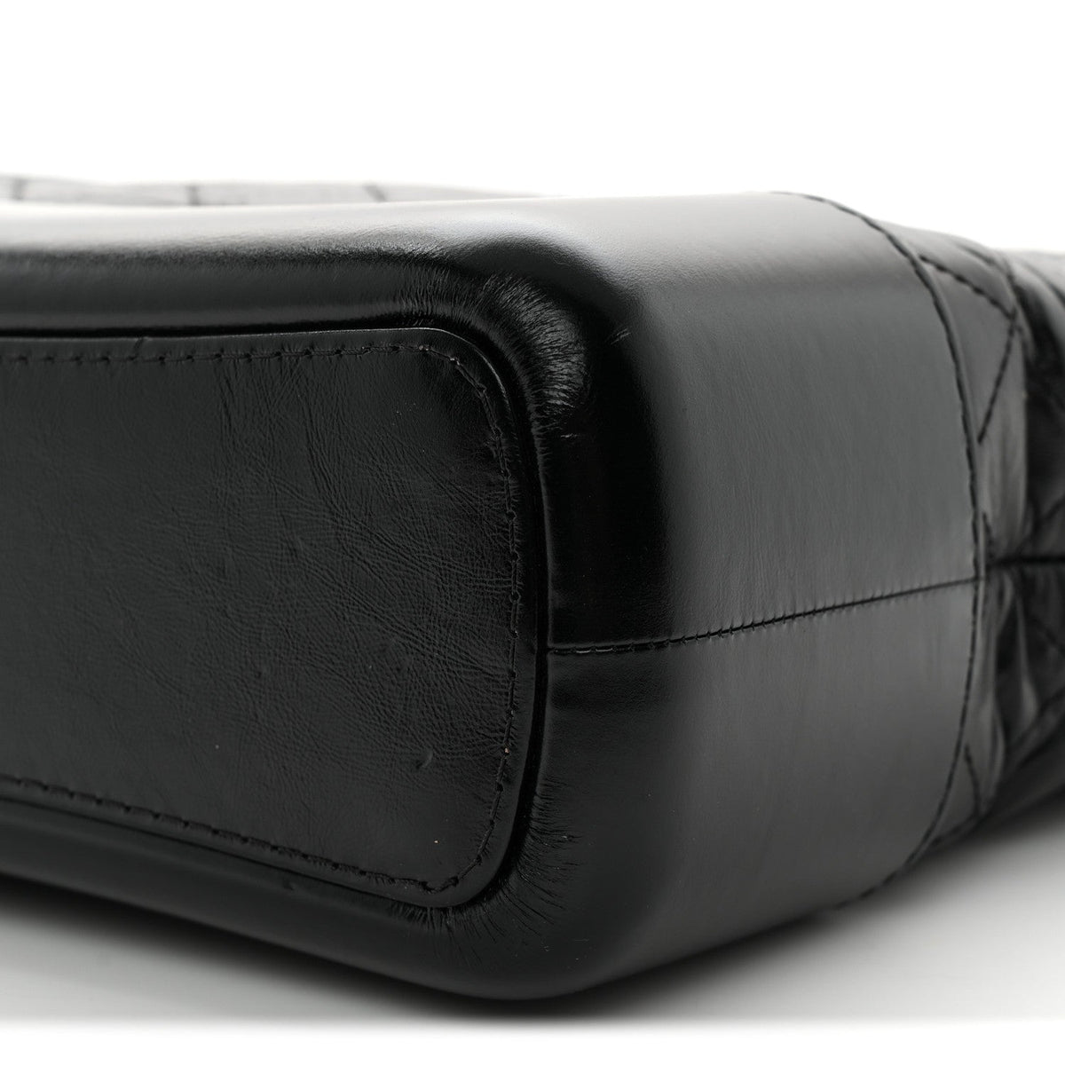 Aged Calfskin Quilted Medium Gabrielle Hobo Black
