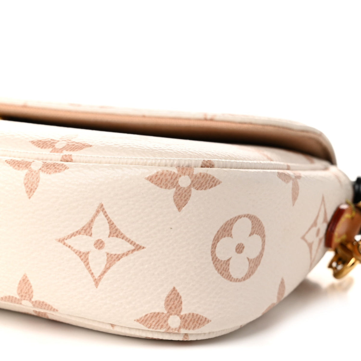 Monogram Dune Ivy Wallet On Chain