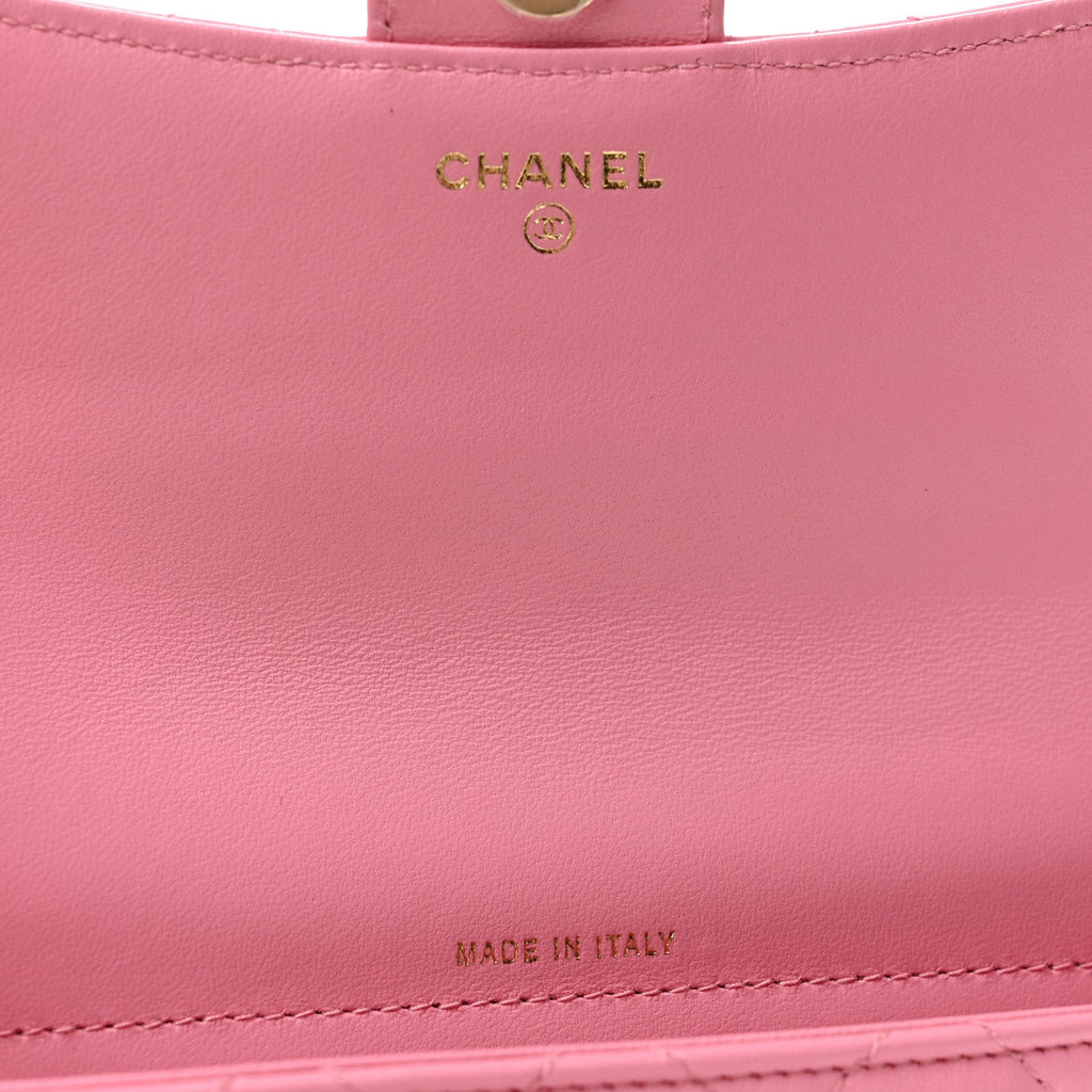Lambskin Quilted Flap Phone Holder With Chain Pink