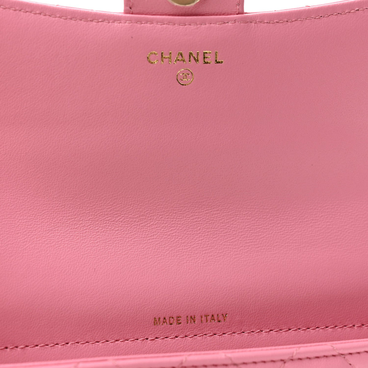 Lambskin Quilted Flap Phone Holder With Chain Pink