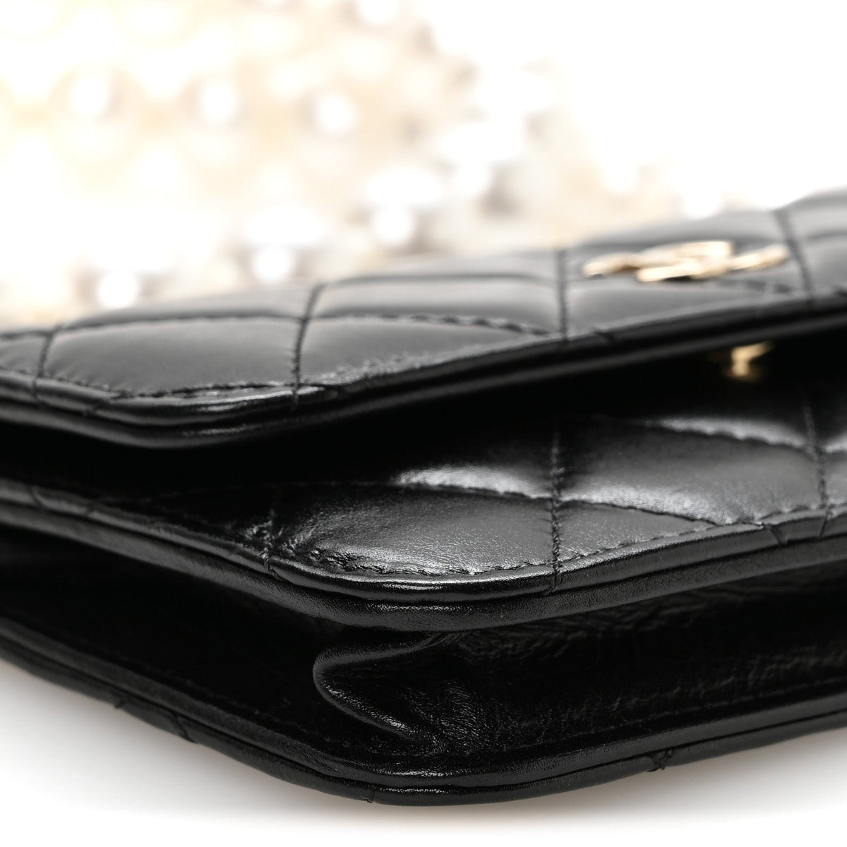 Calfskin Quilted Mini Maxi Pearls Wallet On Chain WOC Black