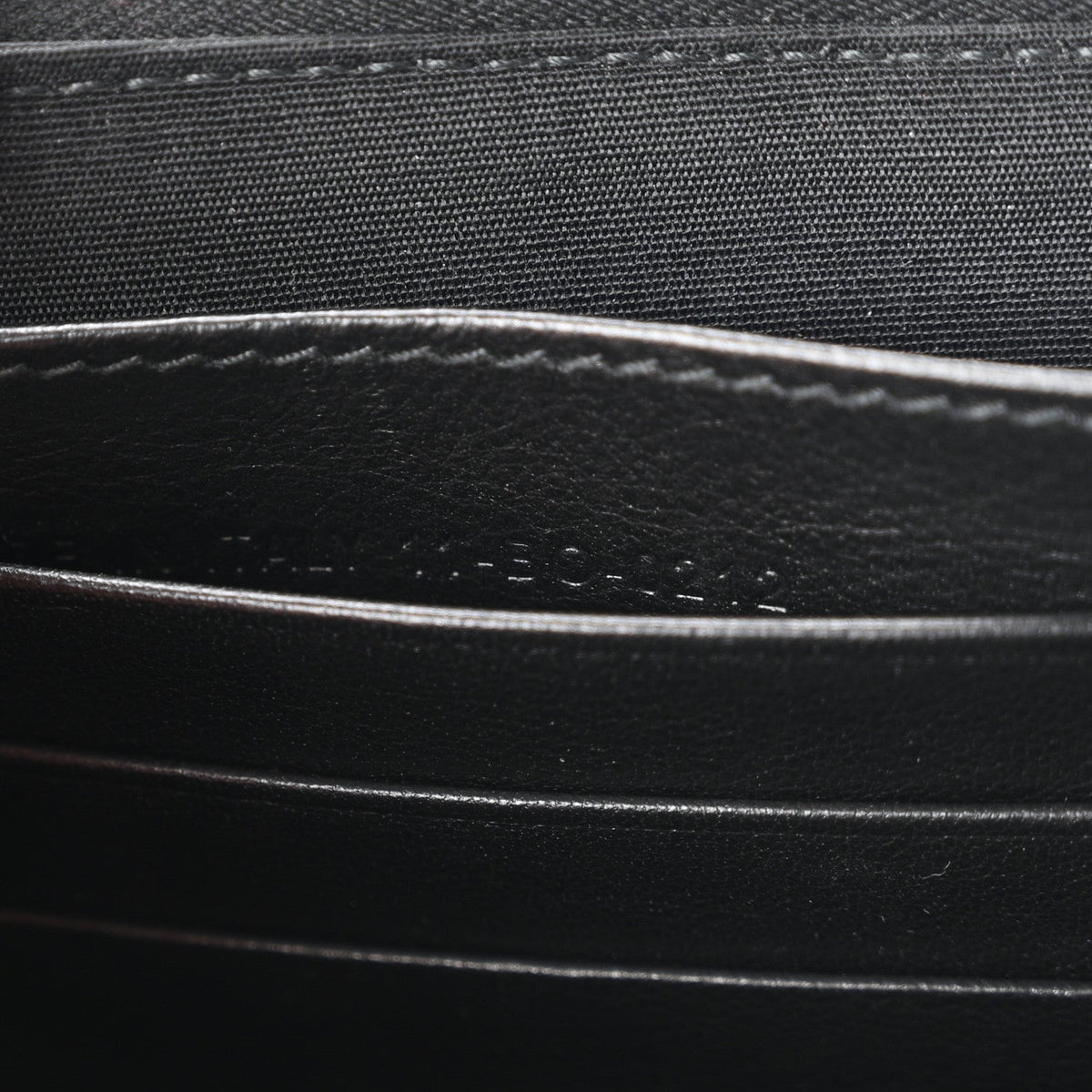 Oblique Messenger Pouch Black