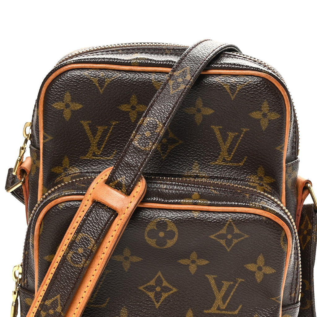 Monogram Amazone