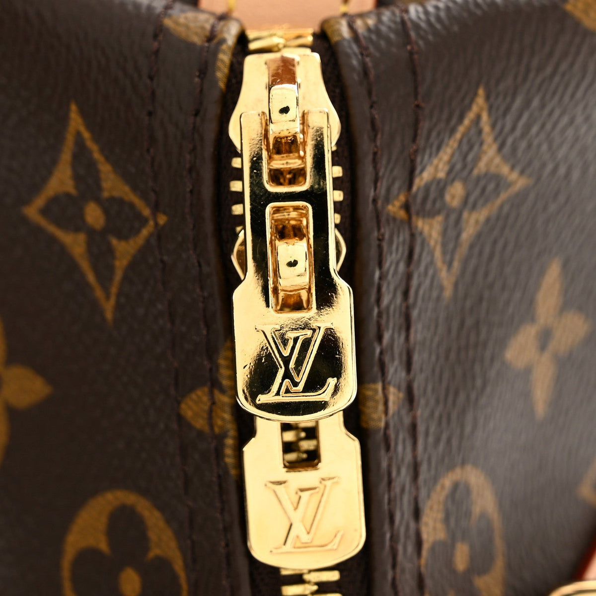 Monogram Speedy Bandouliere 30
