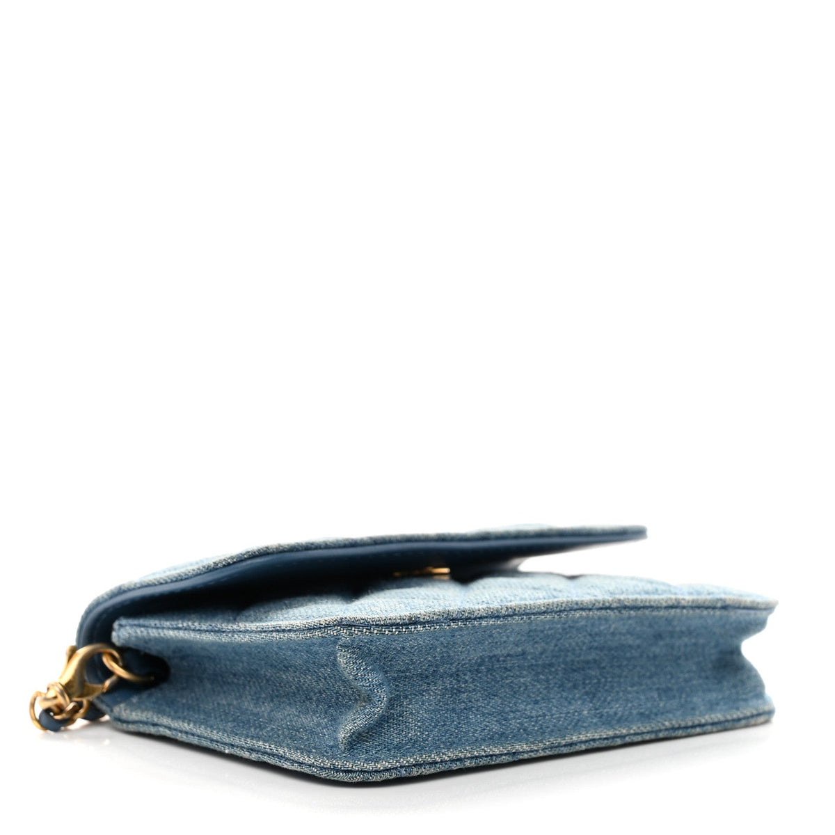 Denim Quilted CC Pearl Crush Clutch With Chain Blue