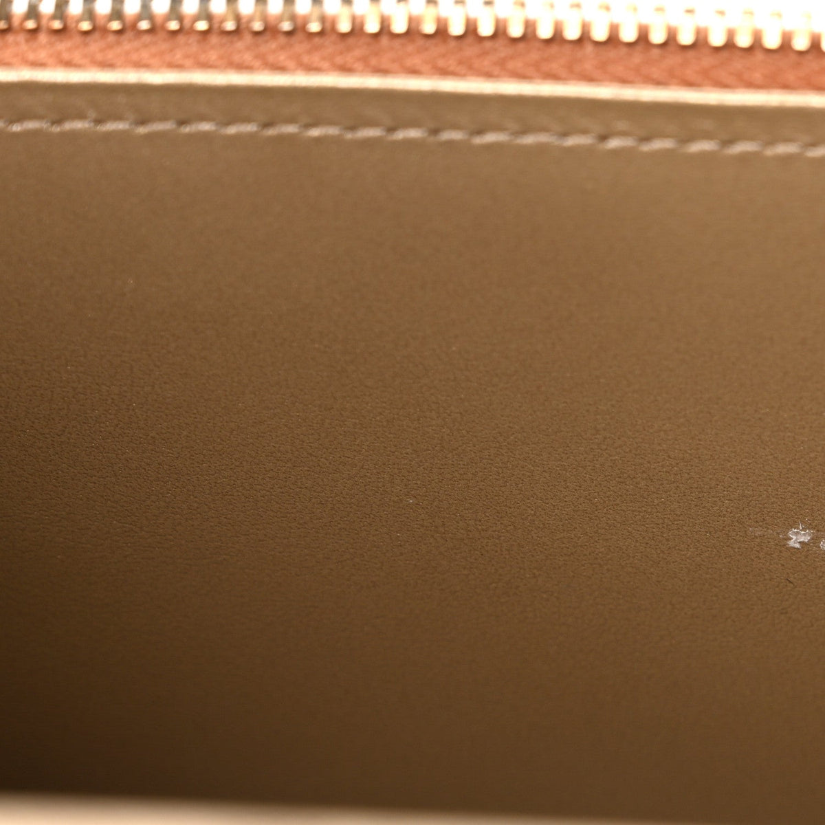 Lambskin Quilted Pearl Crush Small Vanity Case With Chain Brown