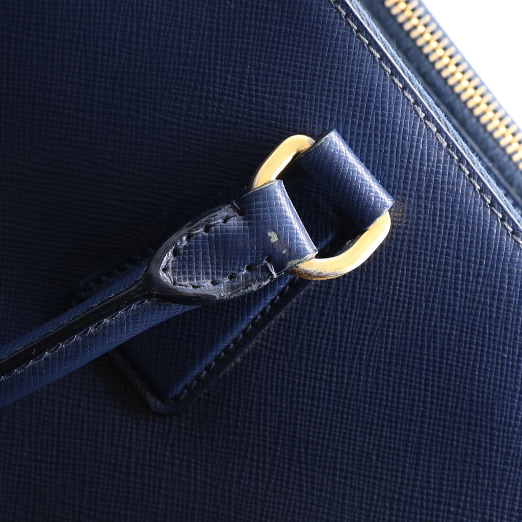 Saffiano Lux Medium Galleria Double Zip Tote Bluette