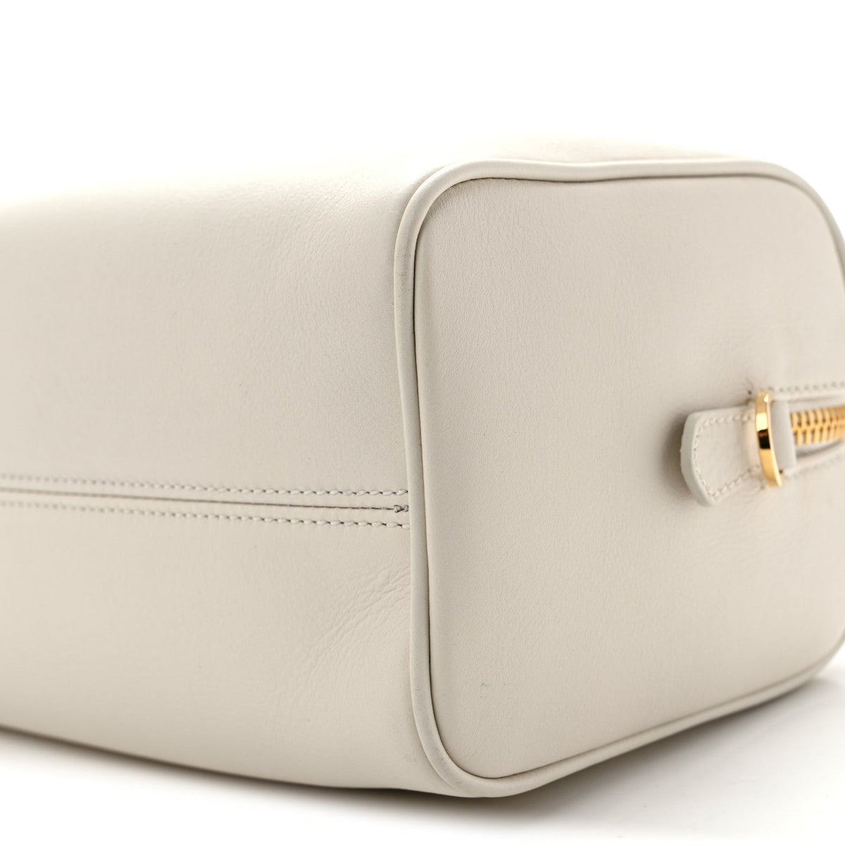 Soft Grain Medium Top Handle Bag With Padlock Bianco