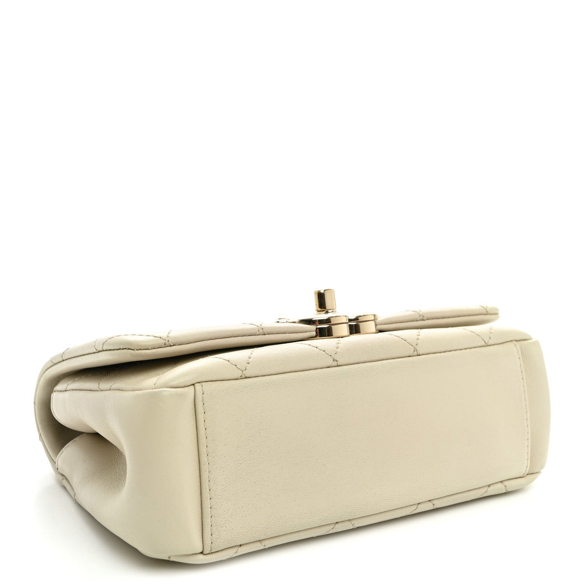 Lambskin Quilted Medium Twist Chain Flap Light Beige