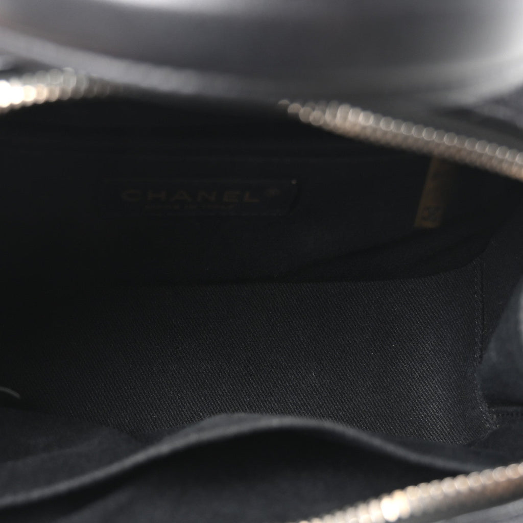 Shiny Calfskin Goatskin Small Coco Curve Vanity Bag Black