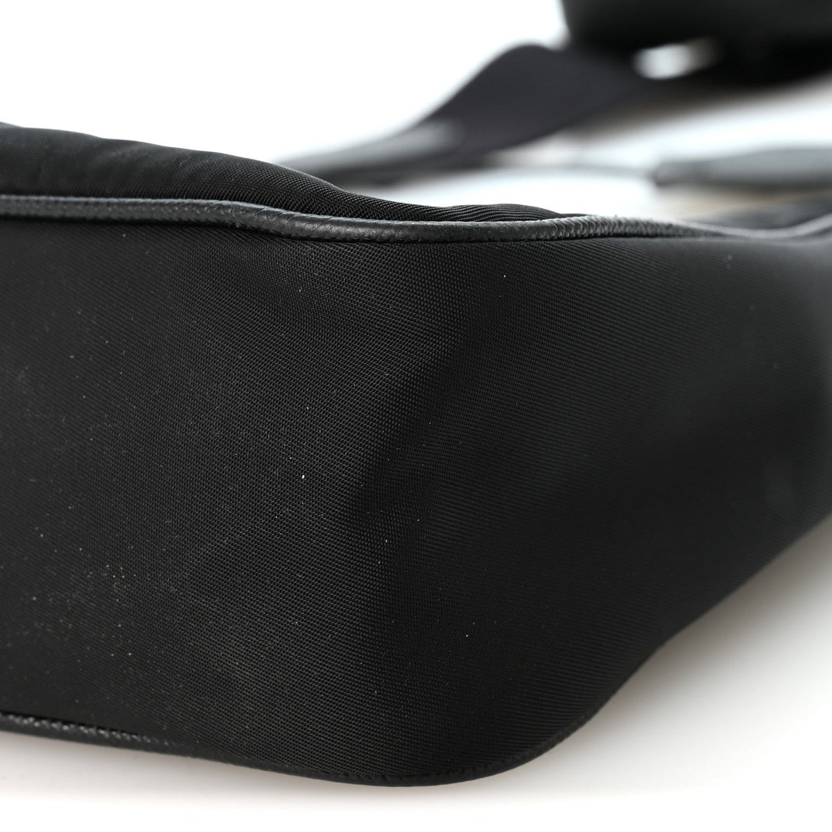 Re-Nylon Saffiano Re-Edition 2005 Shoulder Bag Black