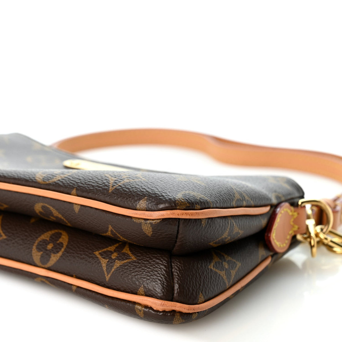 Monogram Liv Pochette