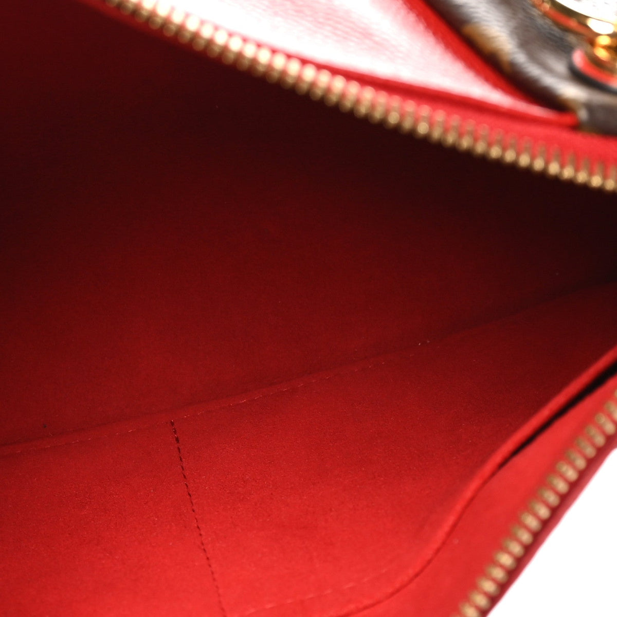 Monogram V Tote BB Cherry