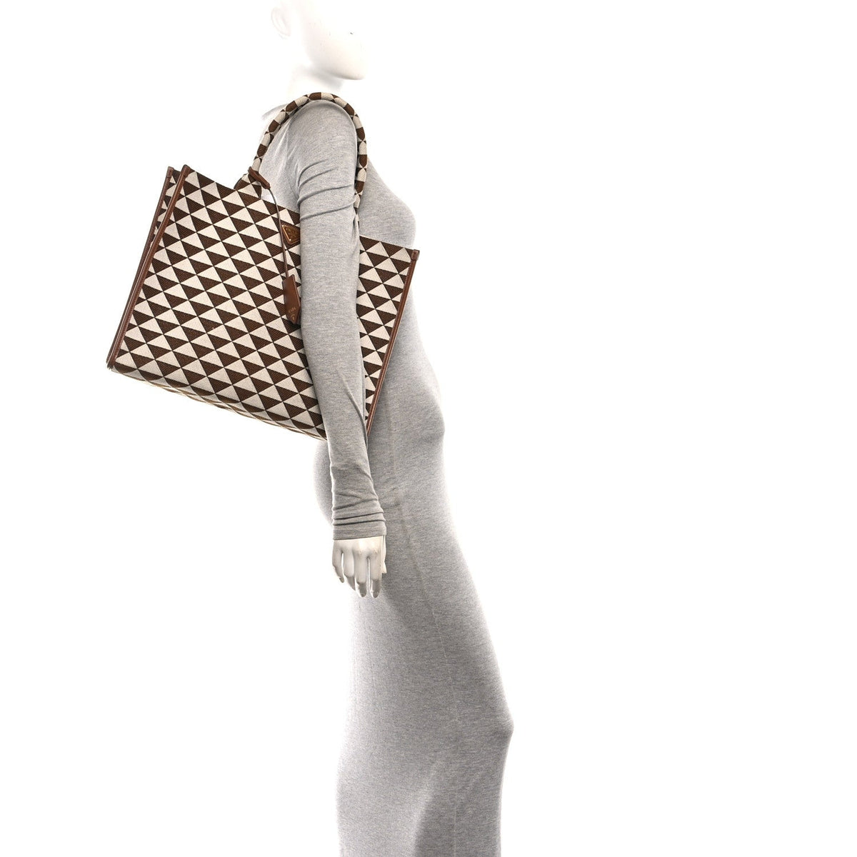 Jacquard Saffiano Triangolo Symbole Embroidered Large Tote Tobacco Talco