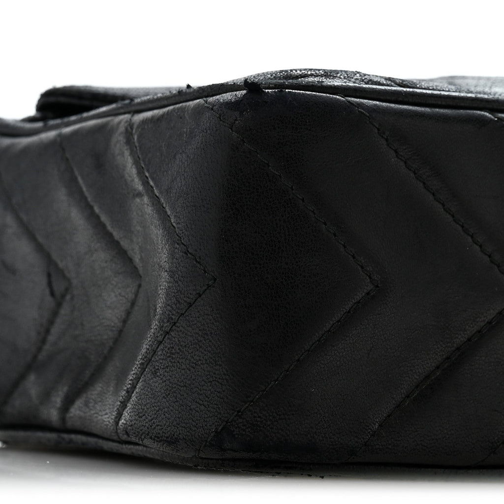 Lambskin Chevron Quilted Tassel Camera Case Black