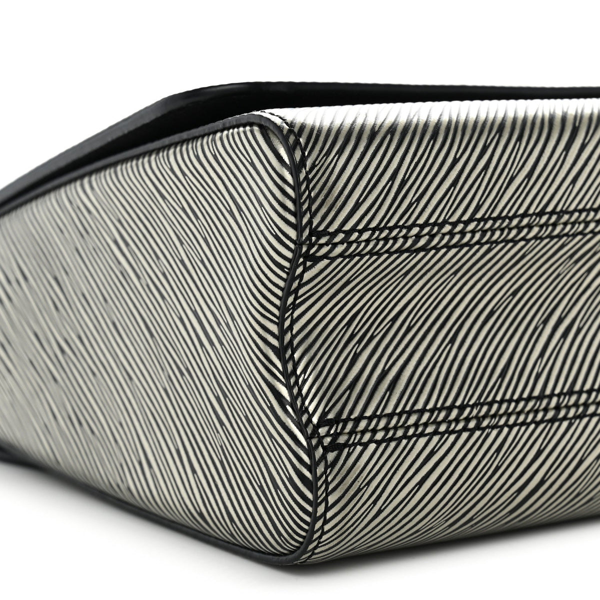 Epi Twist Shoulder Bag MM Platine
