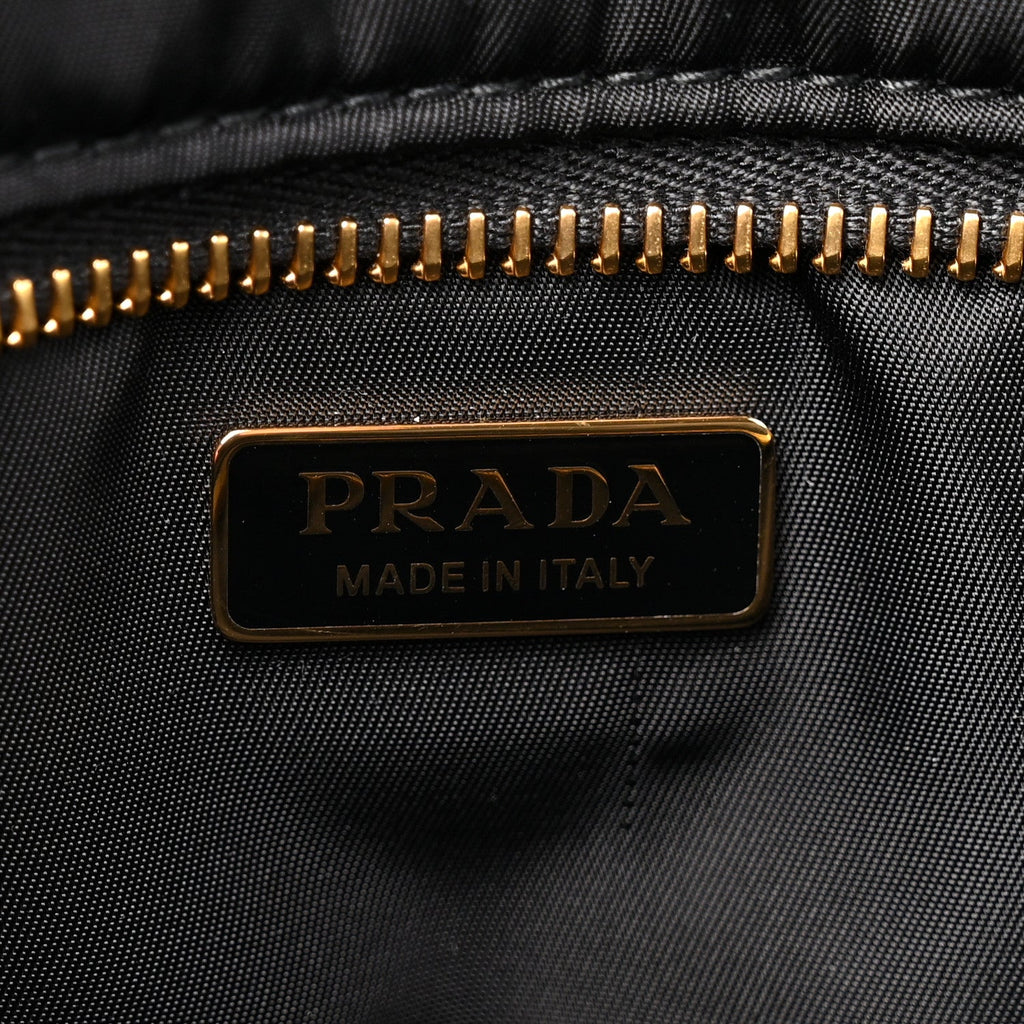 Re-Nylon Medium Explore Shoulder Bag Black