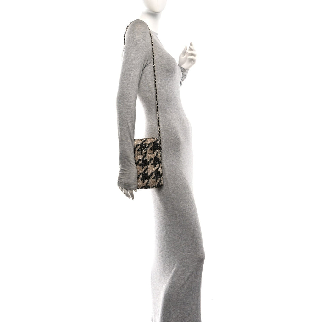 Tweed Chain Around Phone Holder Beige Black