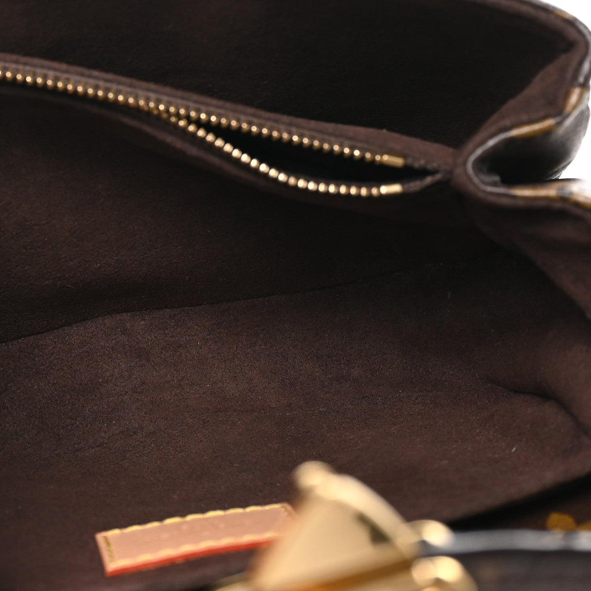 Monogram Pochette Metis East West