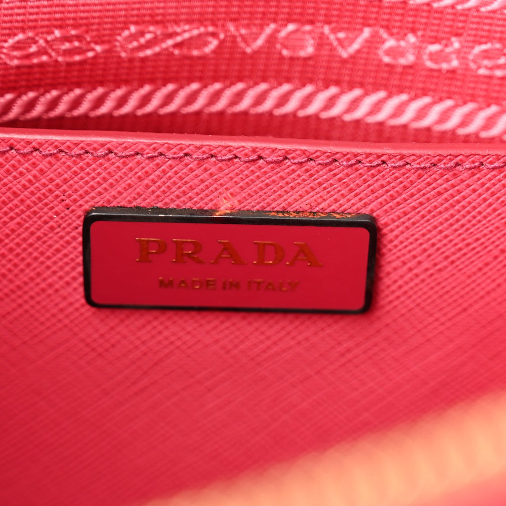 Saffiano Medium Galleria Double Zip Tote Peonia