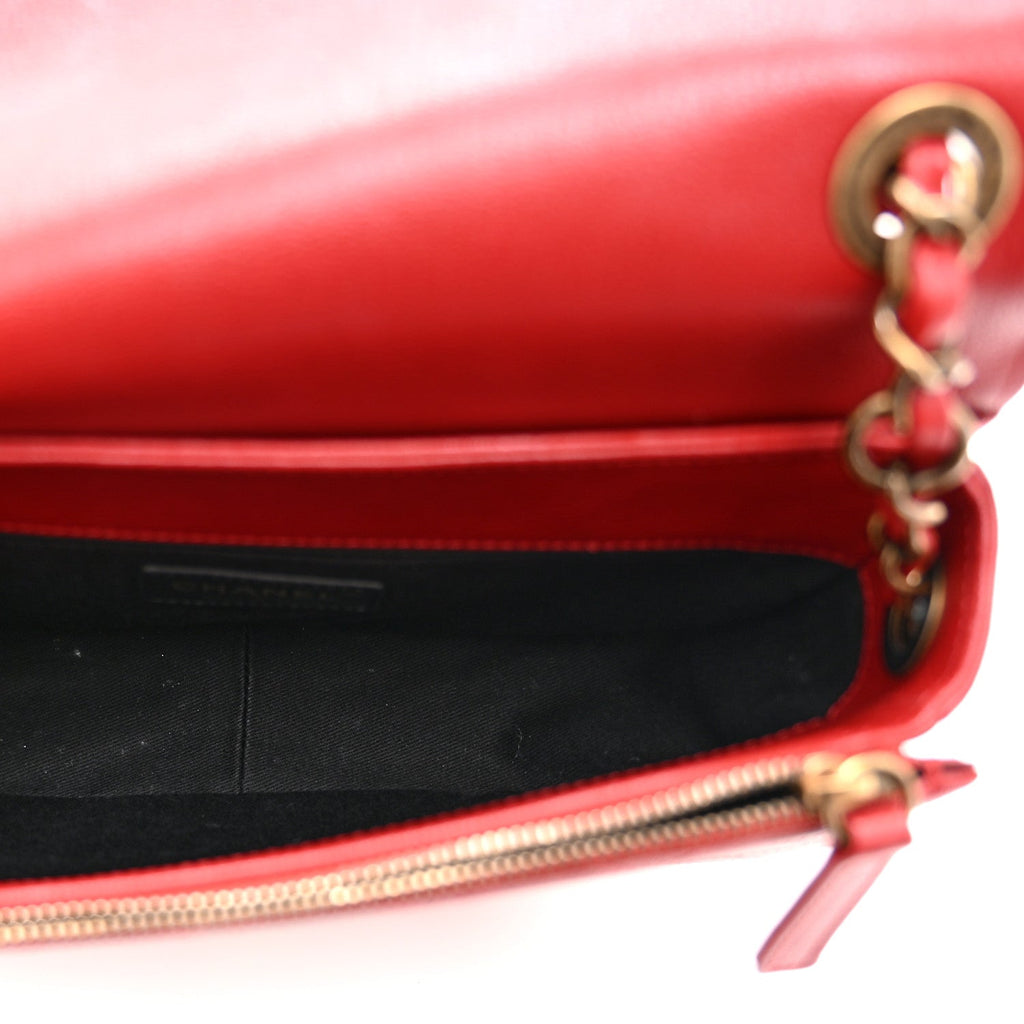 Shiny Calfskin Goatskin Quilted Small Coco Curve Messenger Flap Red